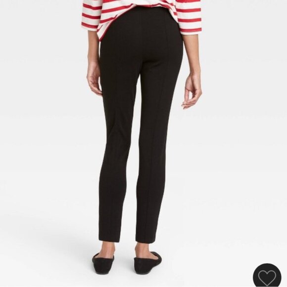 The Nines by Hatch maternity skinny ponte pull on pants. Size small - Picture 4 of 4